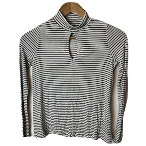 American Eagle Soft & Sexy Ribbed White Black Striped Keyhole Blouse Size XS